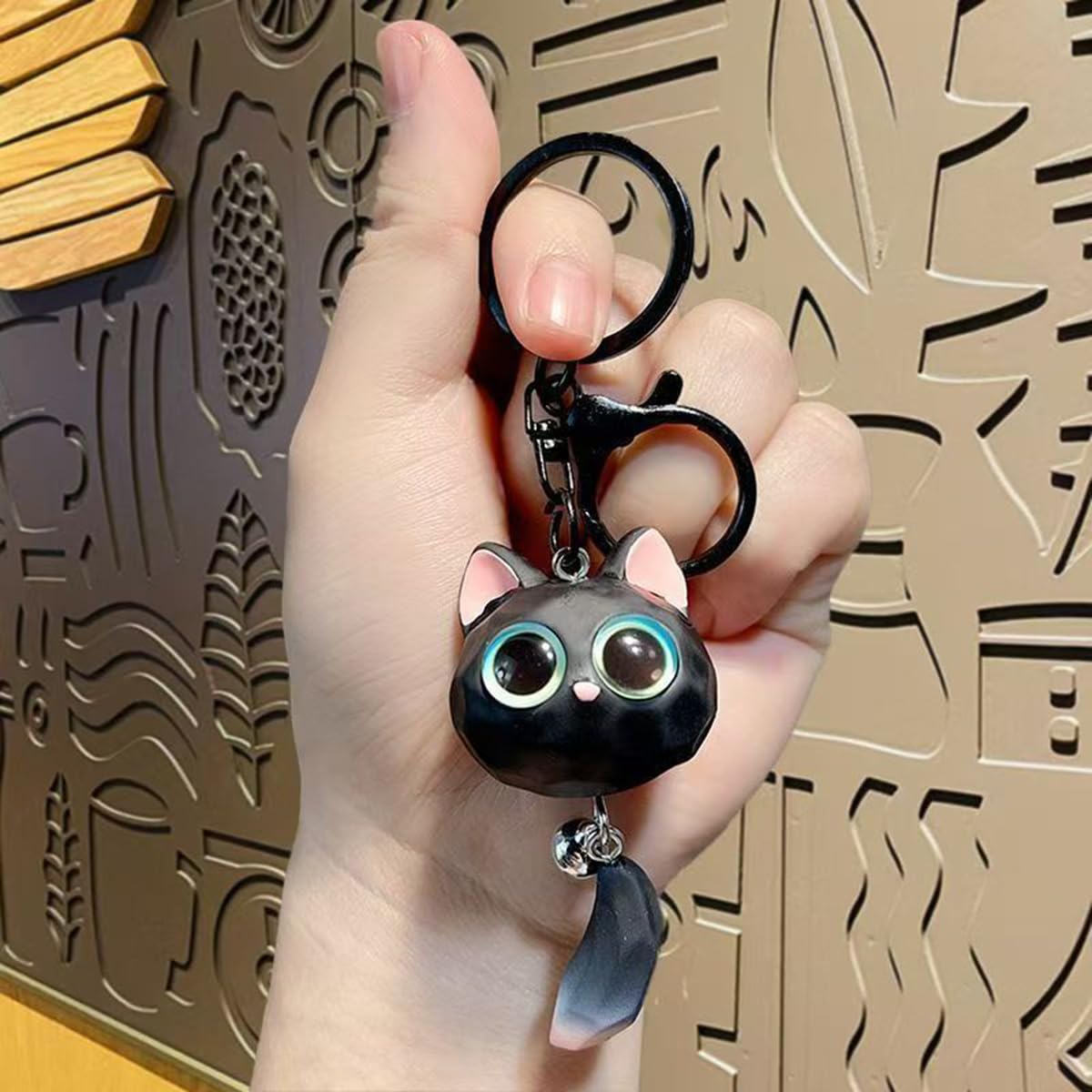 S.A.V.I Resin Cat Keychain Black Bag Charm Key Ring, Durable Resin Charm for Handbags, Backpacks & Purses, Eye-Catching Pendant, Ideal Gift for Women & Girls, 7 x 3.3 cm