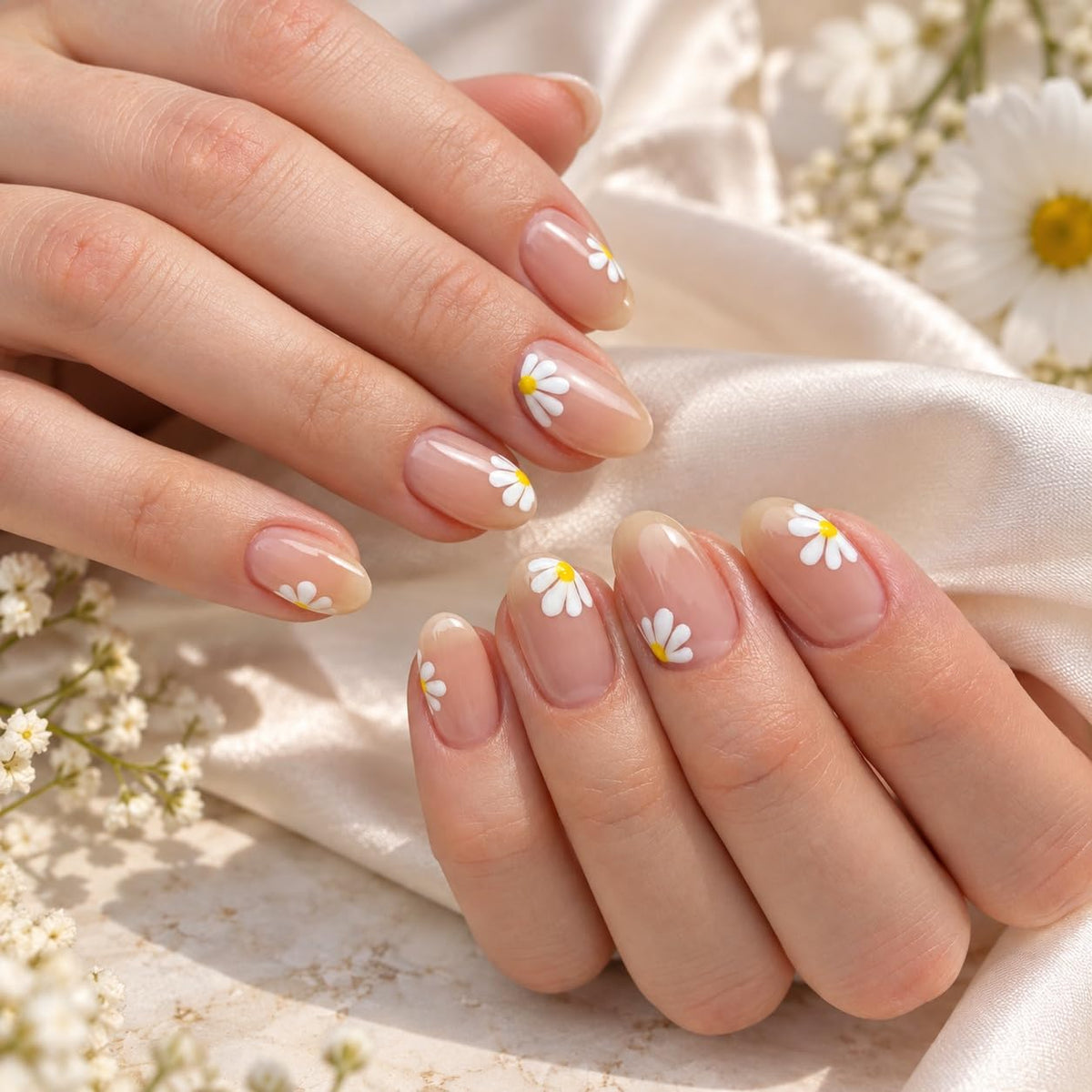 S.A.V.I 3D Floral Nail Art Stickers Self Adhesive Daisy Decals 3 Sheets | White & Yellow Flowers, Green Leaf Accents, Easy Peel & Apply, DIY Manicure, 7 x 10 cm