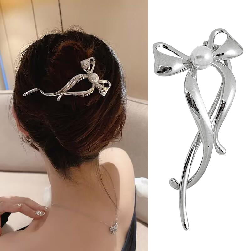 S.A.V.I Silver Bow-Shaped Metal Hair Clip for Women | Stylish Pearl Accent Hair Clutch | Elegant Party, Festive Casual Hair Accessory | Durable Lightweight Design (11.2 x 5.1 cm)