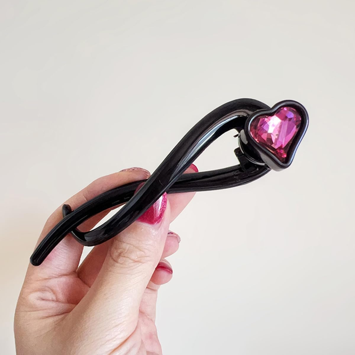 S.A.V.I Black Acrylic Hair Claw Clip for Women & Girls | 12cm Large Strong Grip with Big Pink Heart Crystal | Non-Slip Bun & Ponytail Holder Hair Accessory