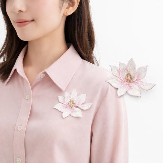 S.A.V.I Pink Lotus Flower Iron-On Embroidered Appliqué Patch 8.7 x 6.9 cm | Premium Fabric Floral Motif for Dresses, Kurtis, Sarees, Blouses & DIY Garment Decoration (Pink)
