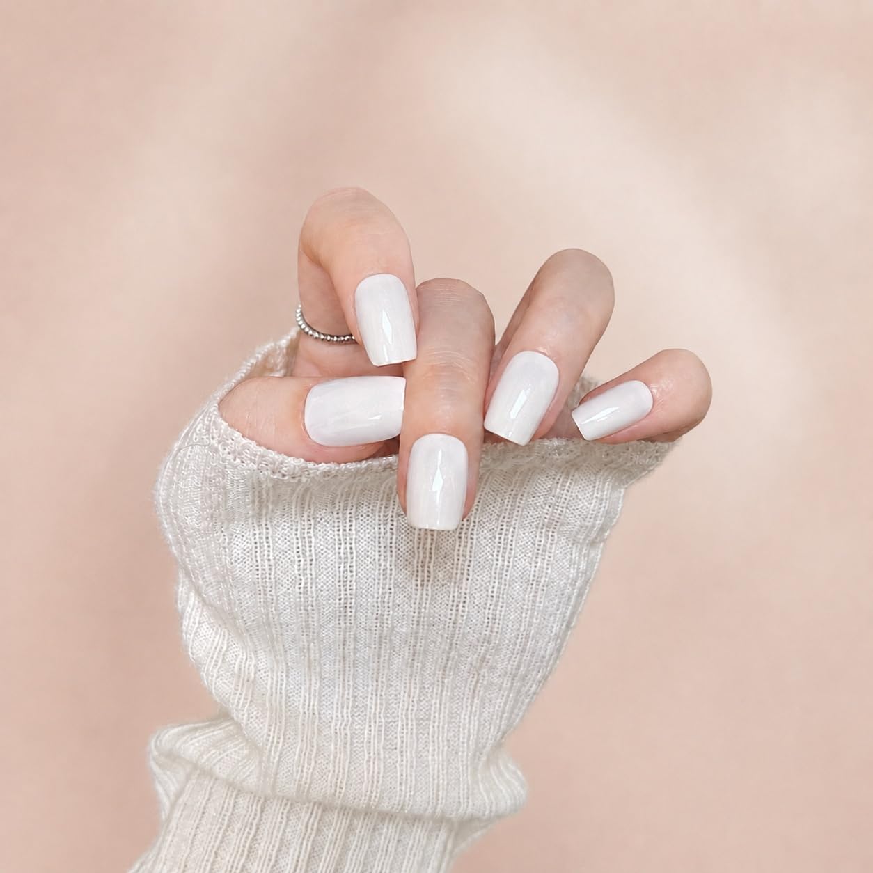 S.A.V.I Press on Nails Glossy Short Square Porcelain White 30 Pcs