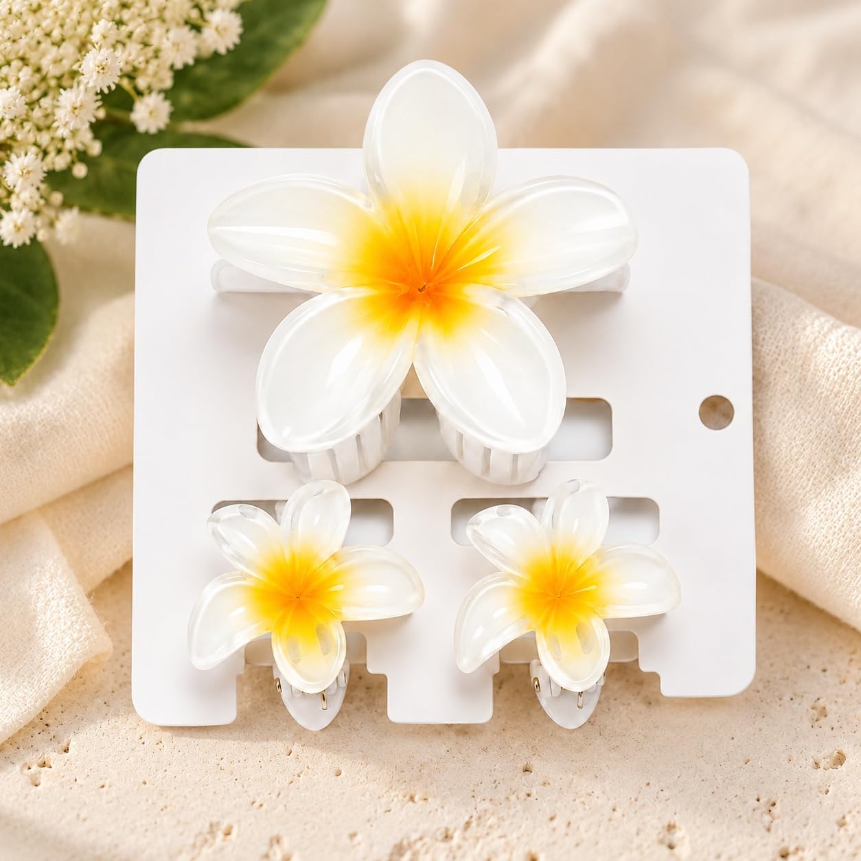 S.A.V.I Floral Resin Plumeria Hair Claw Clips White 8cm & 4cm | Set of 3, Strong Grip, Lightweight, Tropical Style, Women & Girls