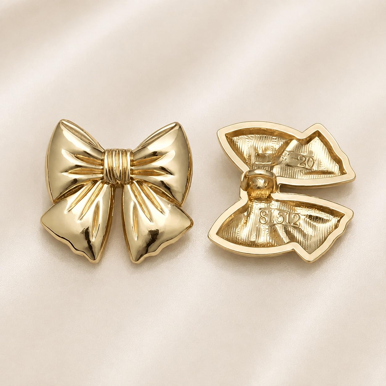 S.A.V.I Golden Bow Shank Buttons 17x15mm for Sewing Set of 6 | Gold Tone Finish, For Blazers & Dresses, DIY Crafts & Tailoring, Decorative Fasteners, Clothing Embellishment