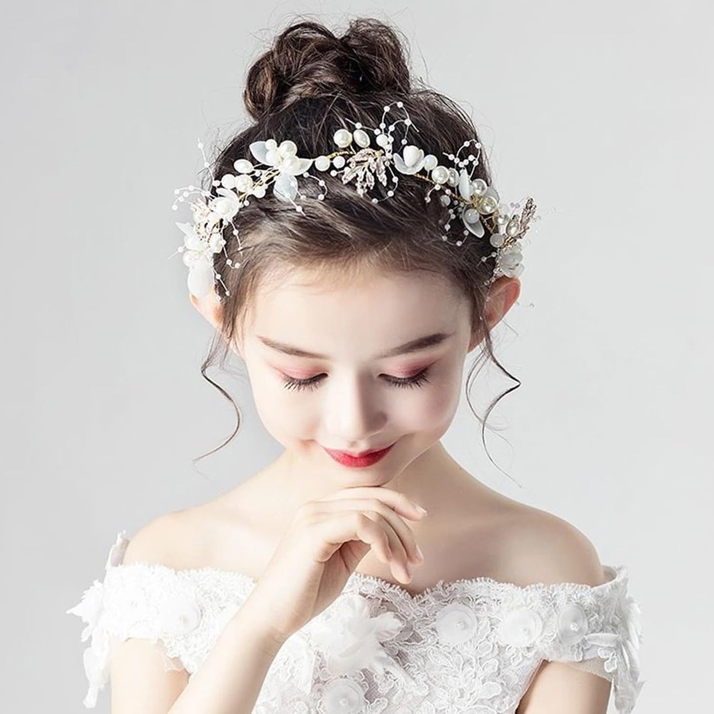 S.A.V.I White Floral Pearl Headband for Girls & Women | Adjustable Boho Bridal Hair Crown Tiara | Alloy Faux Pearl Acrylic Flower Leaf Design | Wedding Party Princess Hair Accessory