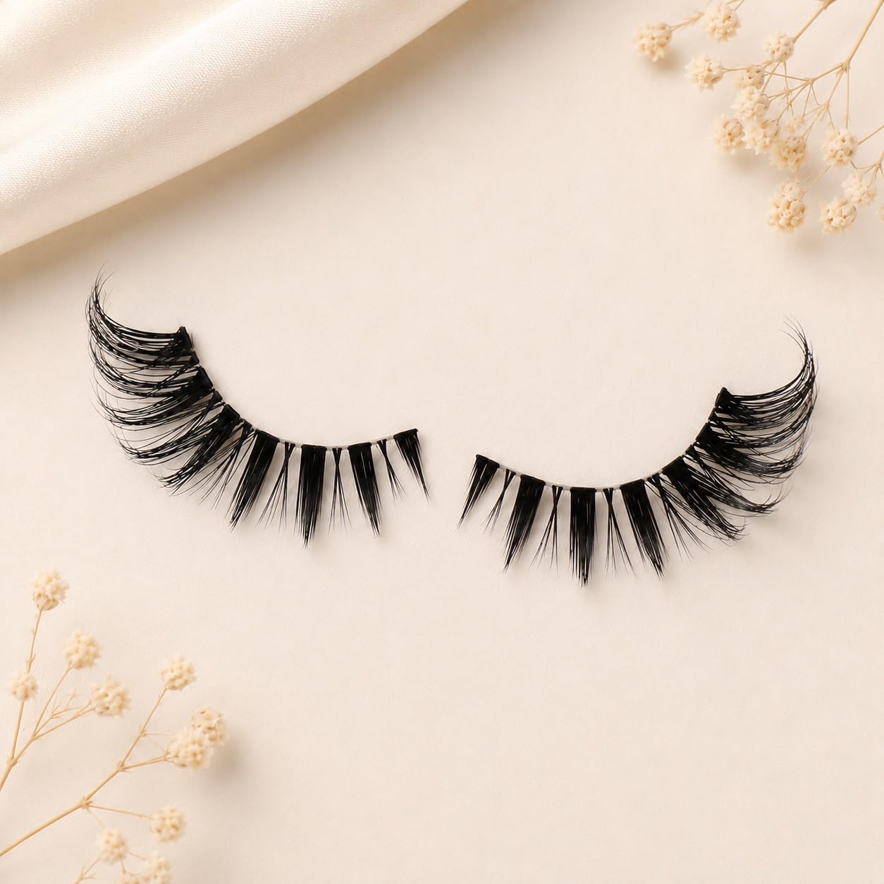 S.A.V.I False Eyelashes 5 Pairs Natural Look Soft Black Wispy | Soft Black Wispy Full Strip Lashes for Women, Reusable Everyday Party Makeup, Comfortable Flexible Band, Glue Not Included