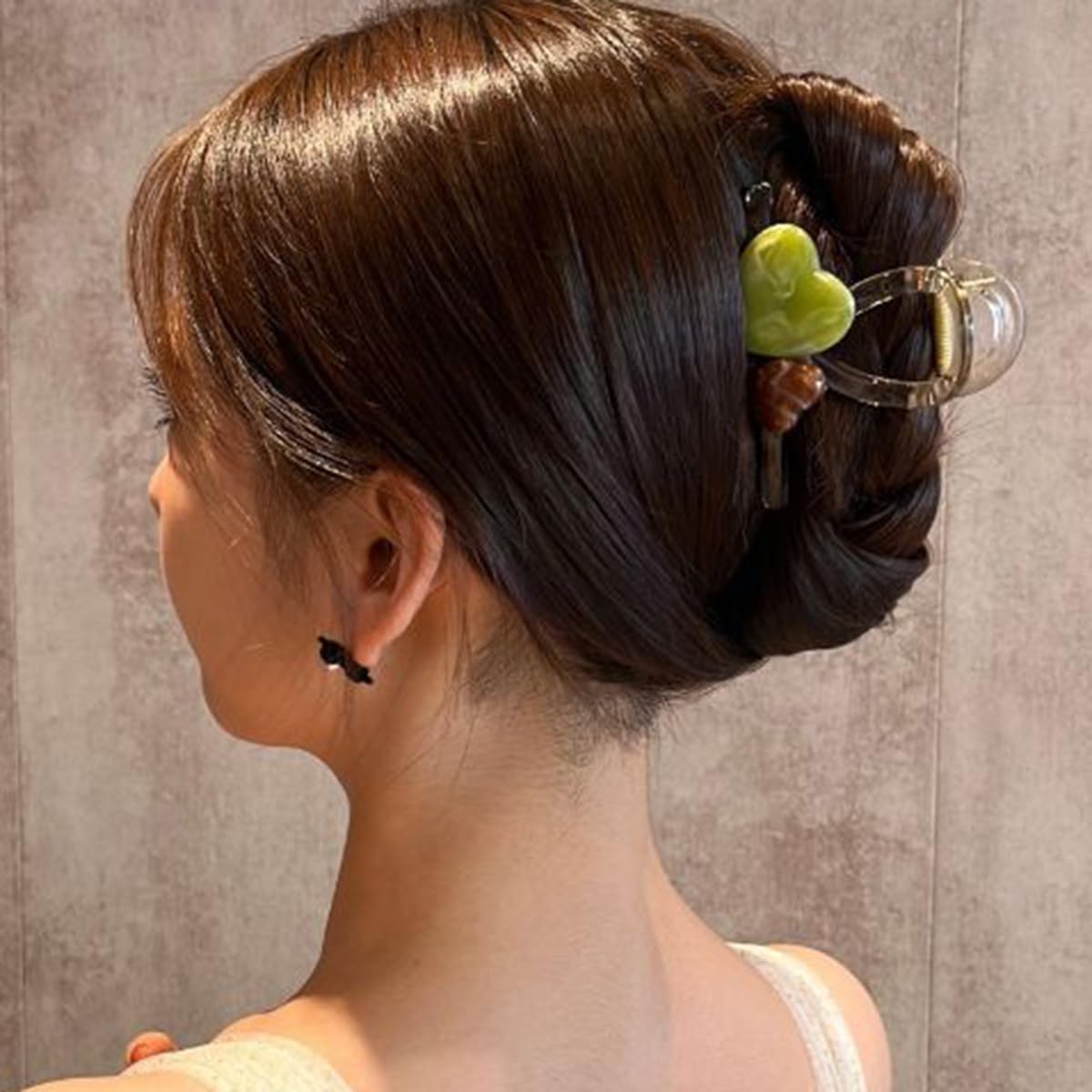 S.A.V.I Trendy Acrylic Hair Claw Clip for Women & Girls – Green & Brown Heart Design Clutcher, 8cm Medium Size – Strong Grip Stylish Hair Accessory for Daily & Party Look
