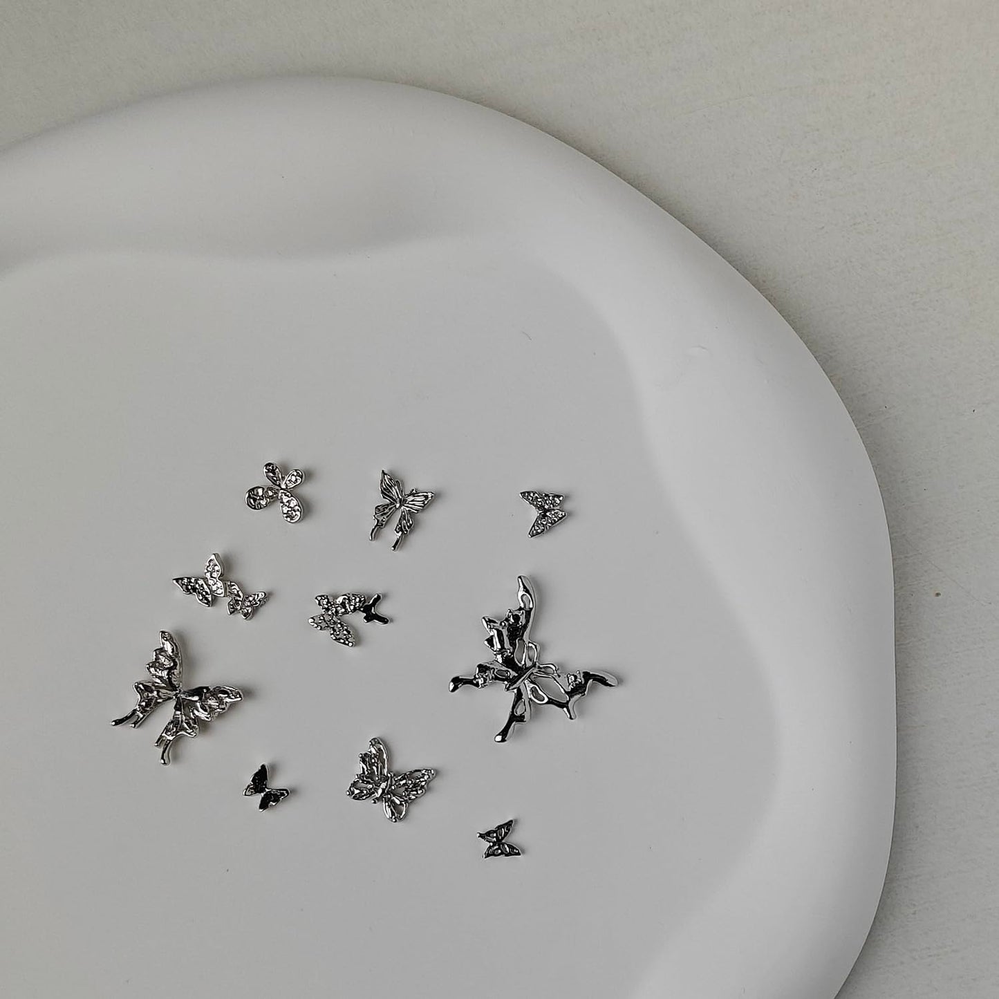 S.A.V.I 3D Silver Butterfly Nail Art Charms (10 Pcs) – Metallic Alloy Big & Small Butterfly Designs for DIY Acrylic & Gel Nails, Reusable Nail Jewelry Decoration Set
