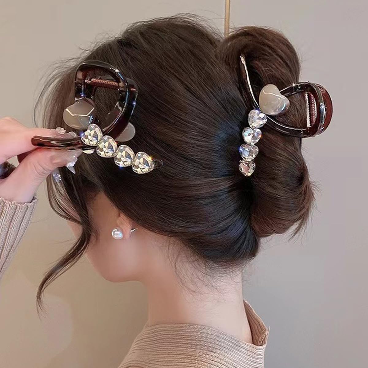 S.A.V.I Women’s Brown Crystal Heart Hair Claw Clip 8cm Premium Acrylic Tortoise Shell U-Shaped Hair Clutcher with Strong Grip for Stylish Daily & Party