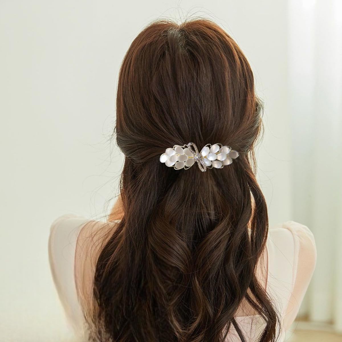 S.A.V.I White & Gold Floral Hair Barrette Clip for Women, Rhinestone Pearl Petal French Metal Hair Pin, Elegant Party Wedding Daily Wear Hair Accessory for Girls & Women, 7 cm
