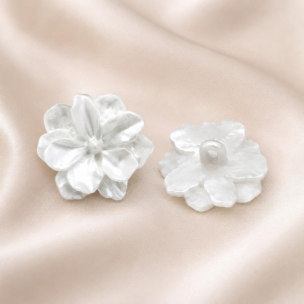 S.A.V.I Flower Shank Buttons Pearl White 25mm Resin Blossoms Pack of 6 | Blouse & Kurti Use, DIY Craft Supplies, Decorative Fasteners, Dress Embellishment