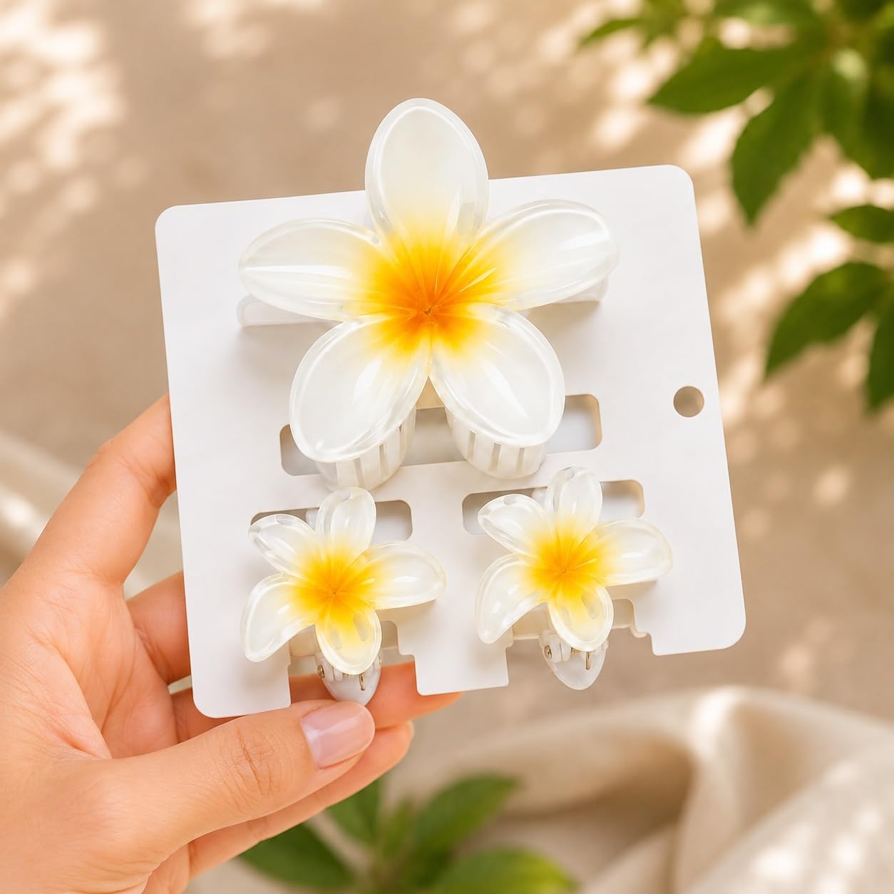 S.A.V.I Floral Resin Plumeria Hair Claw Clips White 8cm & 4cm | Set of 3, Strong Grip, Lightweight, Tropical Style, Women & Girls