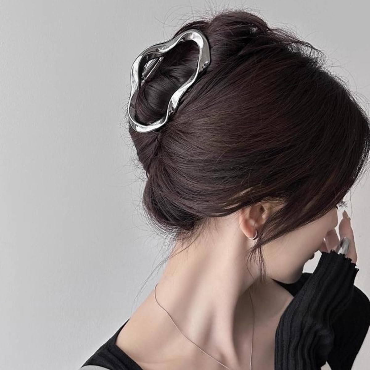 S.A.V.I Metal Hair Claw Clip 11 cm | Silver Wavy Hollow Design Strong Grip Hair Clutcher for Women | Korean Style Elegant Hair Accessory for Thick Long Hair