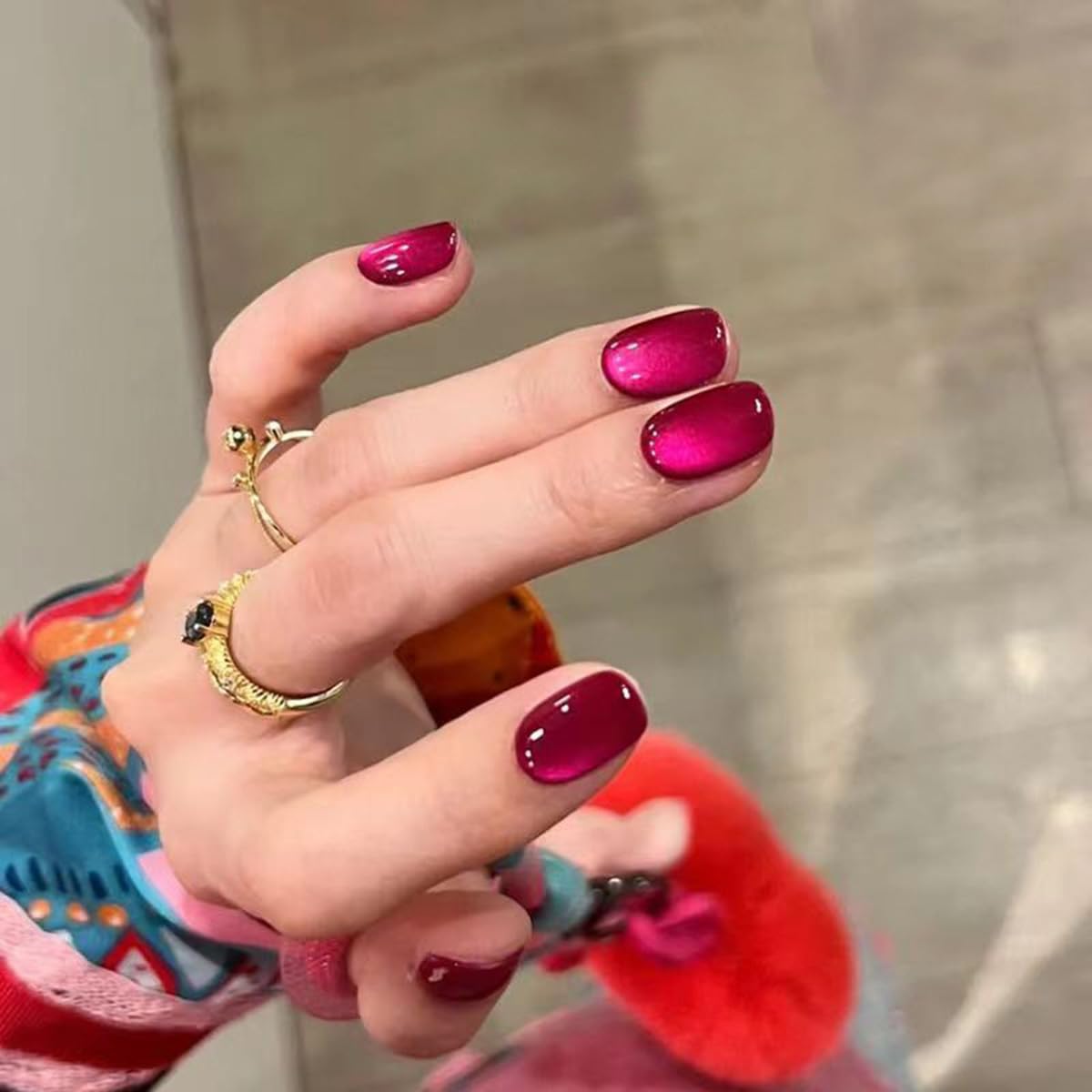 S.A.V.I 30 Pcs Hot Pink Cat Eye Press On Nails for Women, Short Length Natural Square, Glossy Reusable Artificial Nails with Glue & Adhesive Tabs, Salon Finish