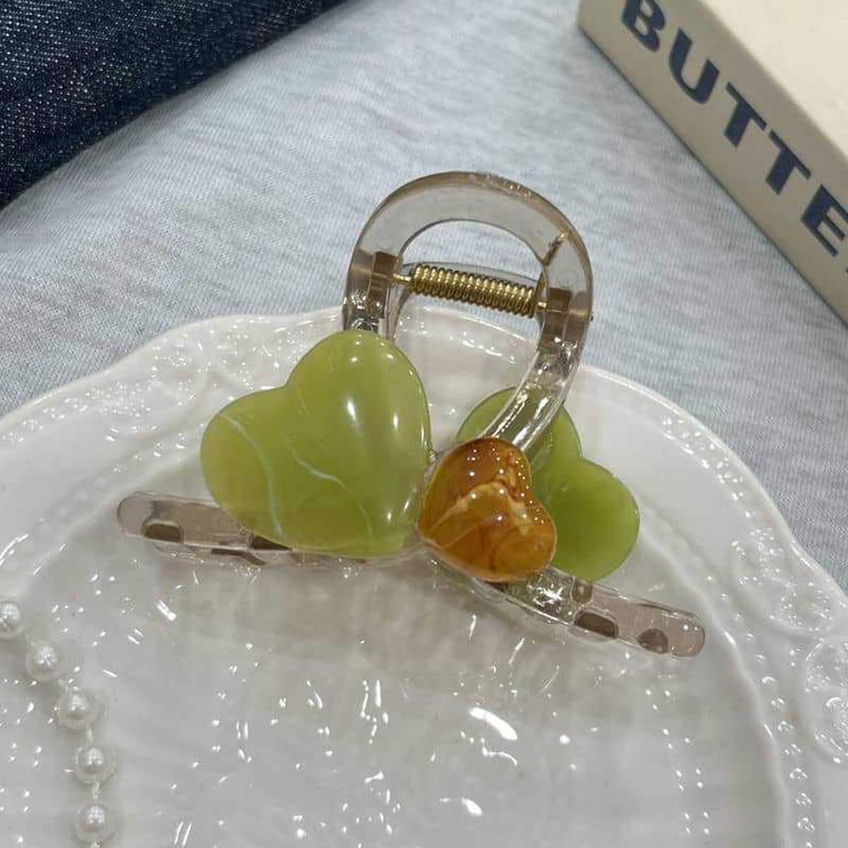 S.A.V.I Trendy Acrylic Hair Claw Clip for Women & Girls – Green & Brown Heart Design Clutcher, 8cm Medium Size – Strong Grip Stylish Hair Accessory for Daily & Party Look