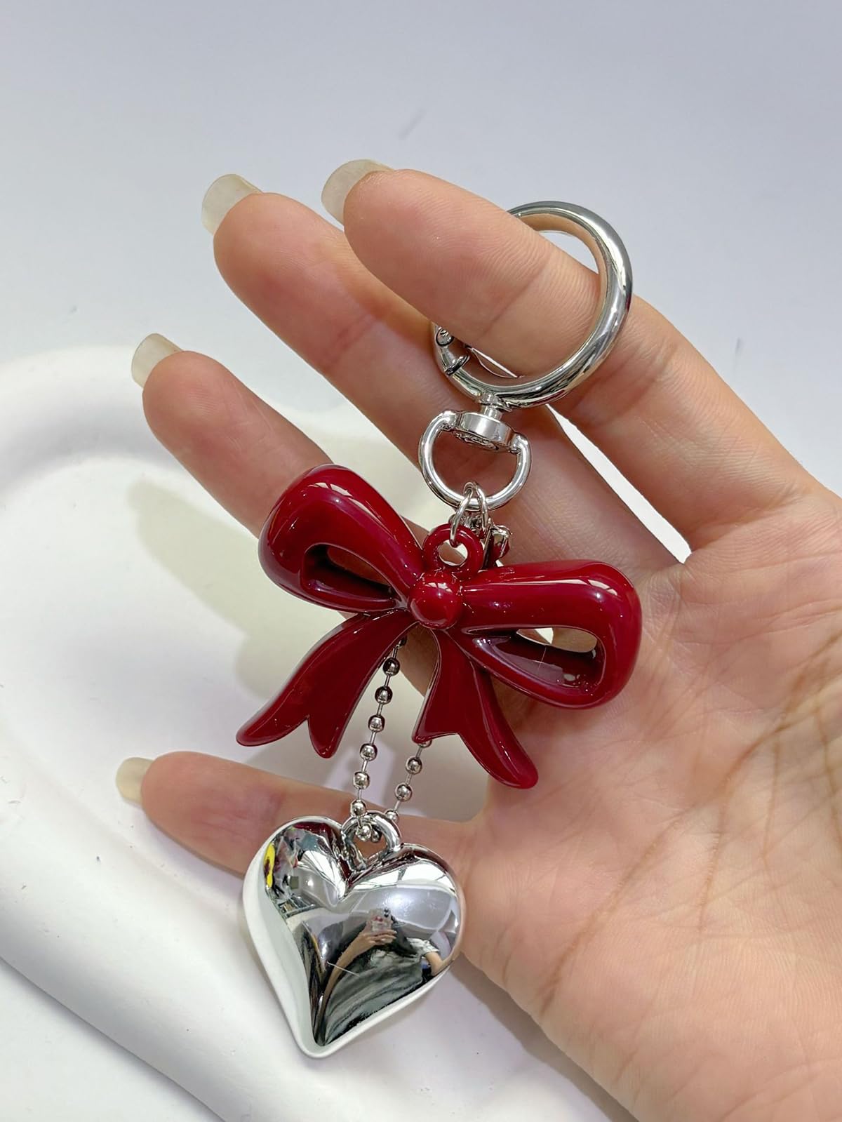 S.A.V.I Resin Bow Heart Keychain for Women, Cute Bag Charm, Wine Red,Glossy alloy accent with secure clasp; stylish accessory for handbags, backpacks, purses & gifting, 11 x 5 cm