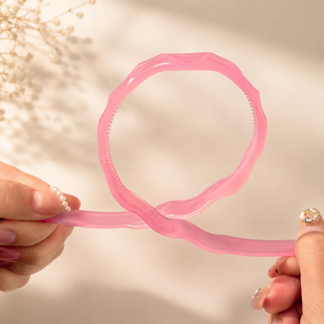 S.A.V.I Wavy Pink Resin Hair Band for Women & Girls 14 cm | Glossy Translucent Finish, Lightweight, Casual & Party, Comfortable Fit, Fashion Accessory