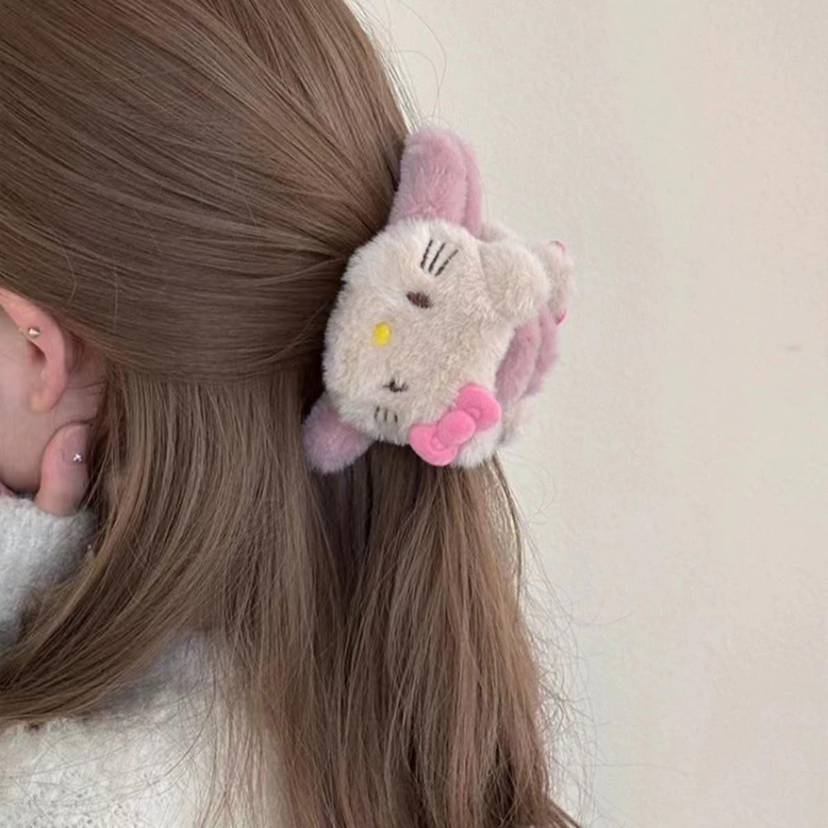 S.A.V.I Cute Plush Kitten Hair Claw Clip 12 cm for Women & Girls | Soft Faux Fur Cat Design in Pink & Cream | Strong Grip Clutcher for Thick Hair | Stylish Daily Hair Accessory