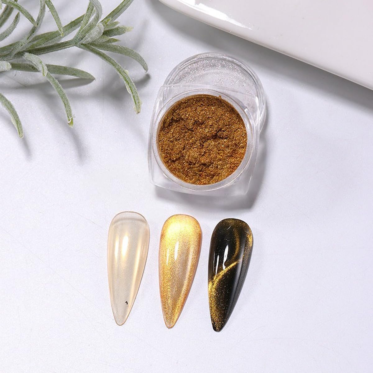 S.A.V.I Cat Eye Nail Powder Magnetic Glitter Set Gold & Red 5g | 2 Jars, DIY Gel Polish Pigment, 3D Effect, Salon & Home Use, 3x3x1cm Pots