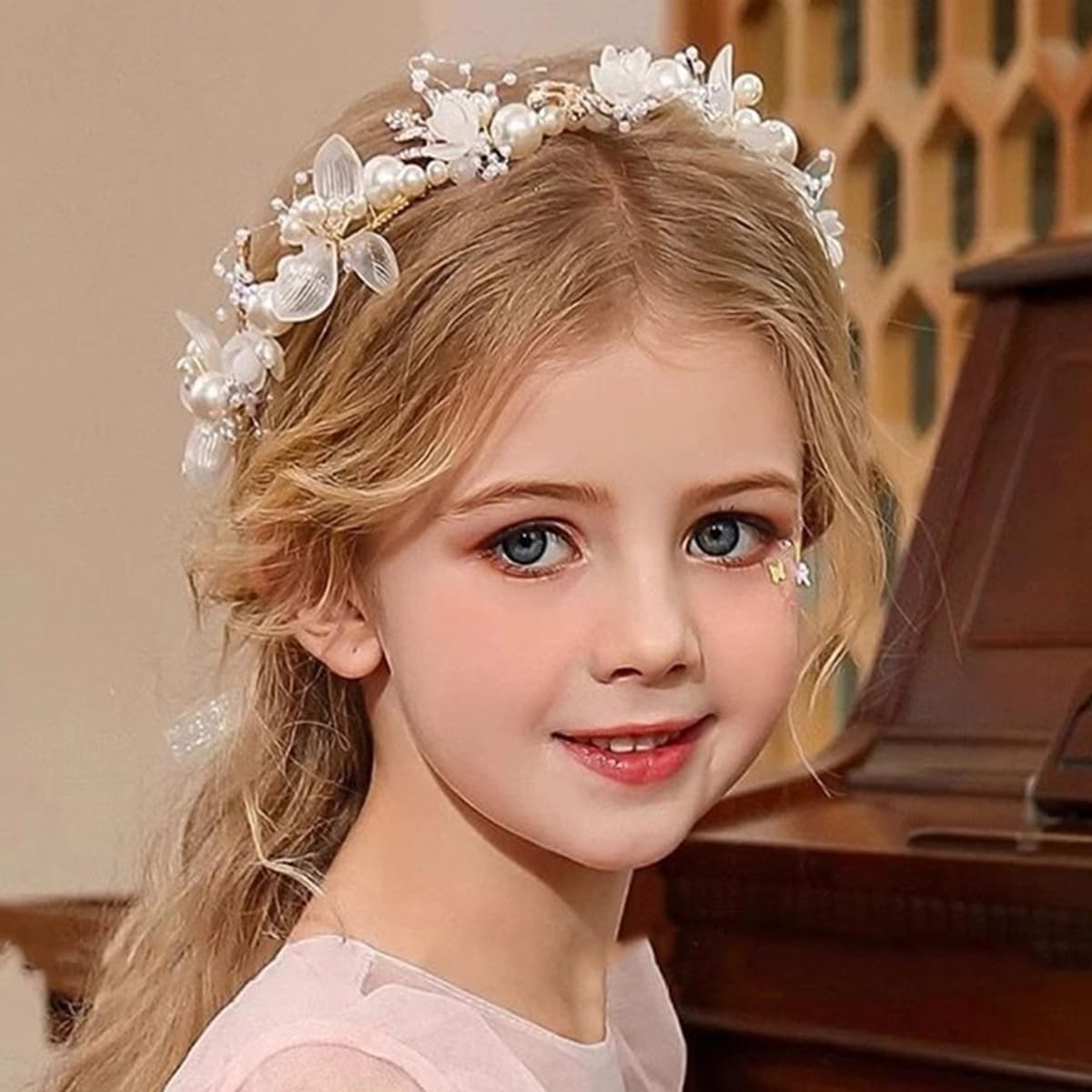 S.A.V.I White Floral Pearl Headband for Girls & Women | Adjustable Boho Bridal Hair Crown Tiara | Alloy Faux Pearl Acrylic Flower Leaf Design | Wedding Party Princess Hair Accessory