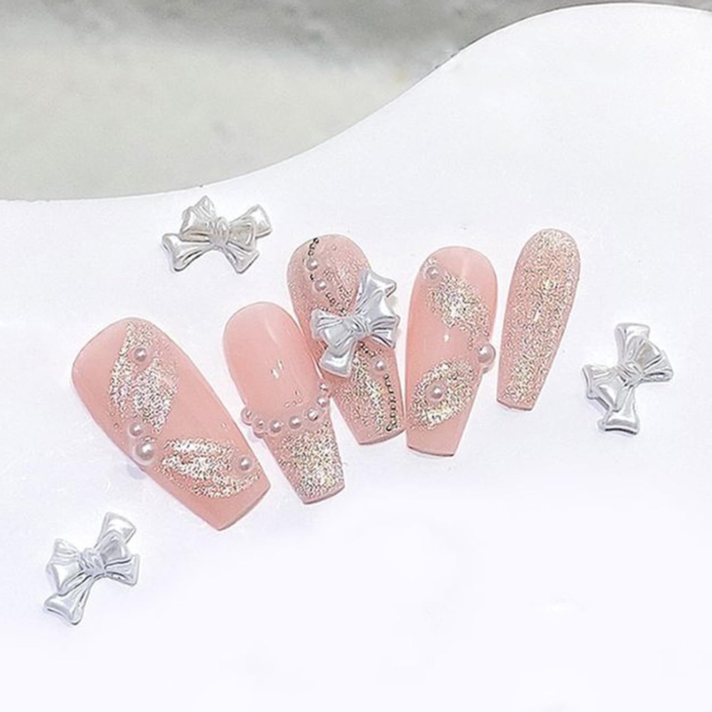 S.A.V.I 3D White Bowknot Nail Art Charms Set (30 Pcs) – Pearl Finish Resin Bows & Flat-Back Rhinestones, Mixed Sizes, Round 7-Section Storage Box for DIY Acrylic & Gel Nails