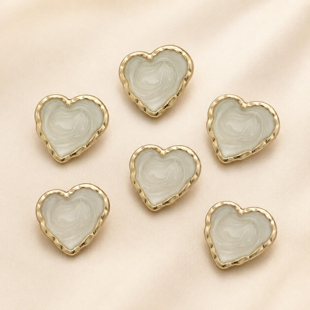 S.A.V.I Heart Sewing Buttons Shank Style 17.5mm Ivory Pearl with Gold-Tone | Set of 6, Decorative Fasteners, For Dresses & Blouses, DIY Crafts, Gold-Tone Edging