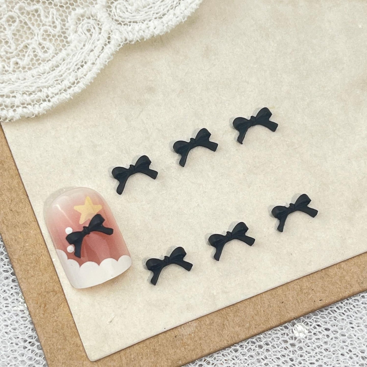 S.A.V.I 3D Bowknot Nail Art Charms Black & White | Mini Bow Shape 3x5mm & 4x7mm | Resin Nail Jewellery for DIY Nails | Pack of 70 Pieces