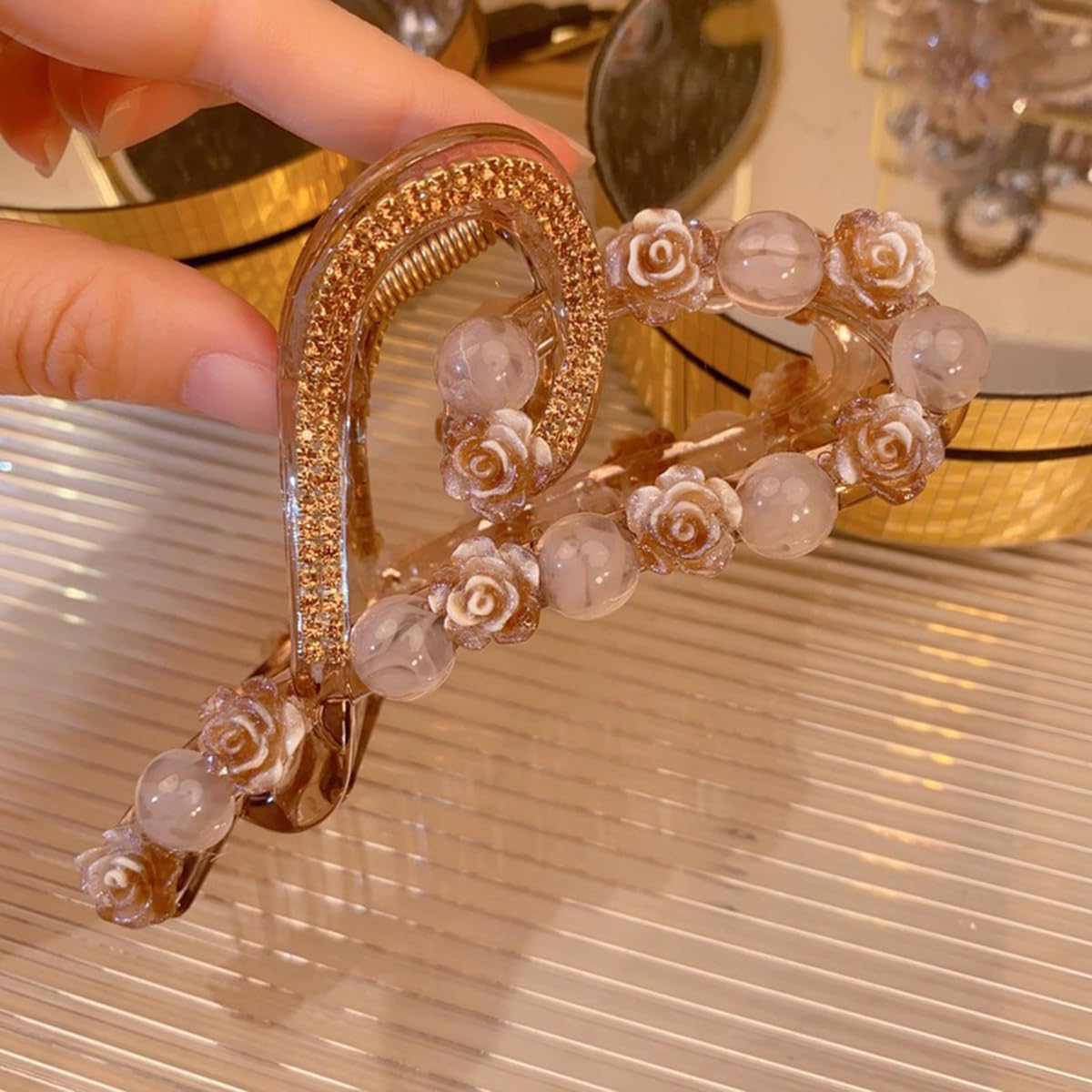 S.A.V.I Champagne Gold Floral Hair Claw Clip for Women, 12 cm Large Acrylic Clutcher with Rose Pearl Beads & Rhinestone, Strong Grip Bun Holder Hair Accessory for Party Daily