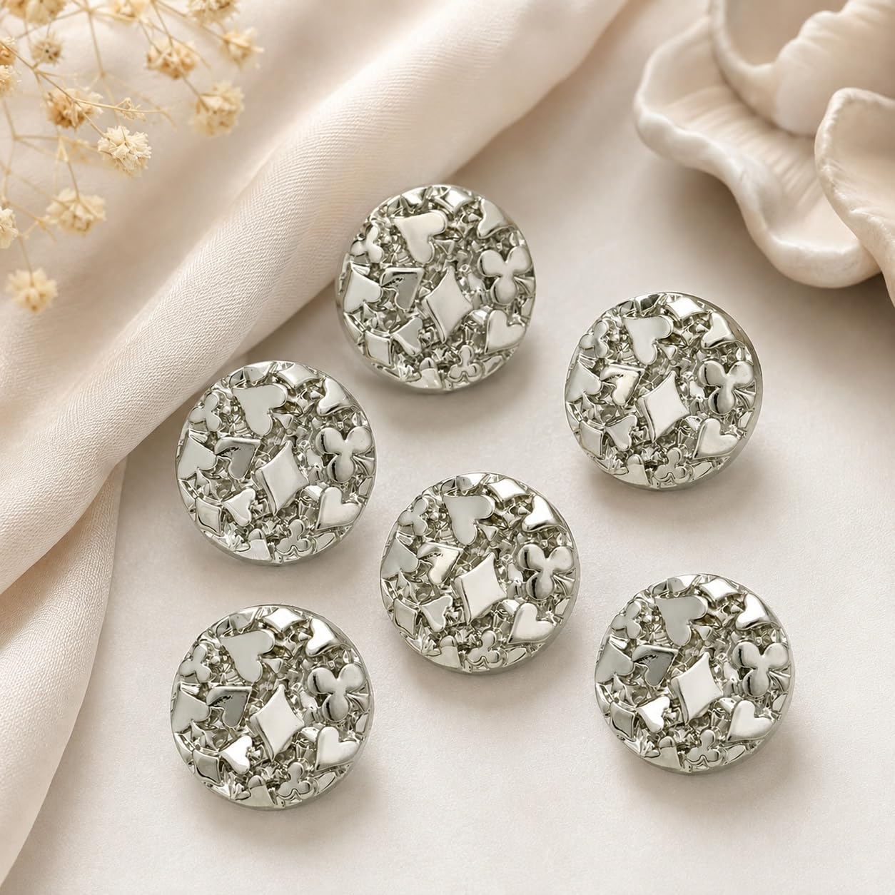 S.A.V.I Decorative Shank Buttons 20mm Silver Tone Heart & Clover | Set of 6, For Blazers & Jackets, Sewing Accessories, Durable Design, For Coats & Dresses