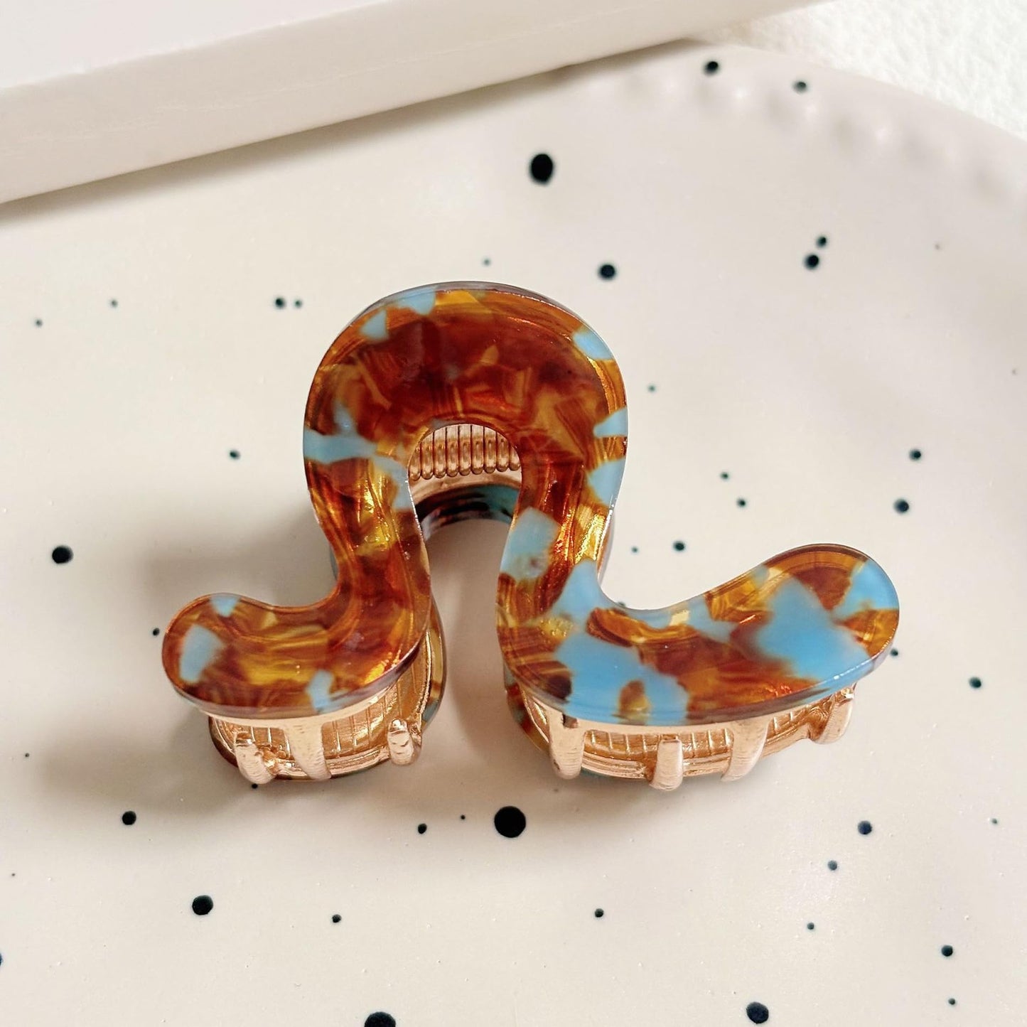 S.A.V.I Brown & Gold Tortoiseshell Acrylic Hair Claw Clip 6 cm, S-Shape Strong Grip Clutcher for Women, Half Up Ponytail Styling Accessory, Durable Stylish Use Everyday