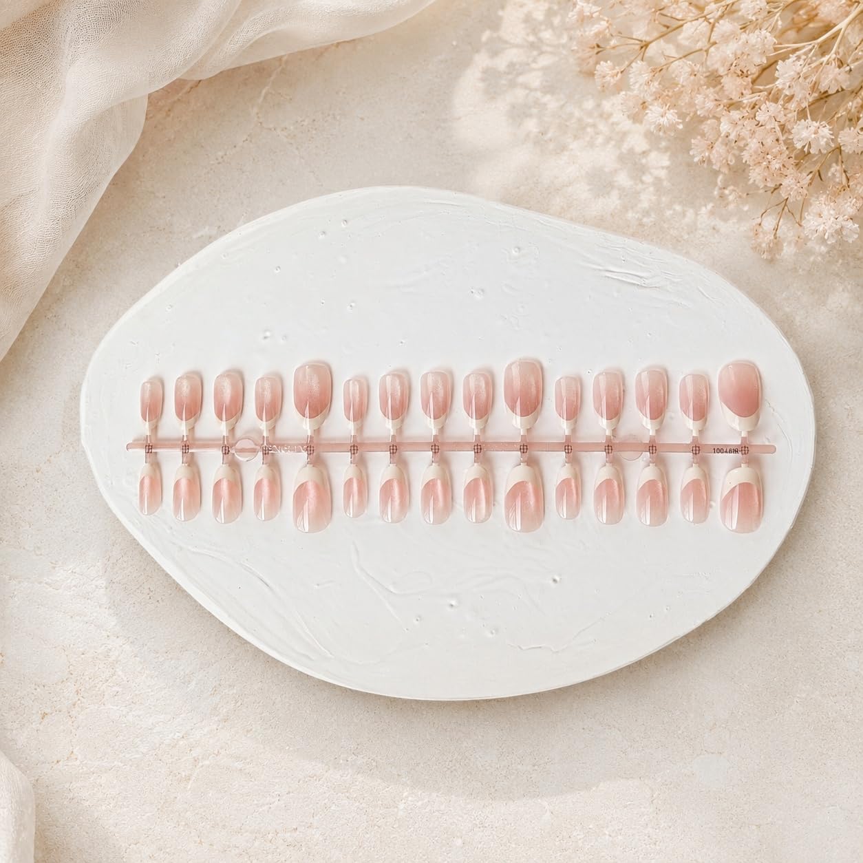 S.A.V.I Press on Nails Short Round Peachy Nude Shimmer 30 Pcs