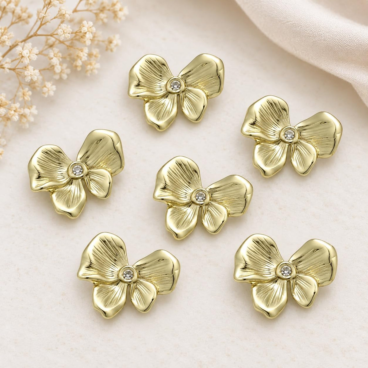 S.A.V.I Golden Flower Crystal Shank Buttons for Blouse 17.5mm | Set of 6, Gold Tone, For Saree Tops & Kurtis, DIY Sewing Crafts, Petal Design