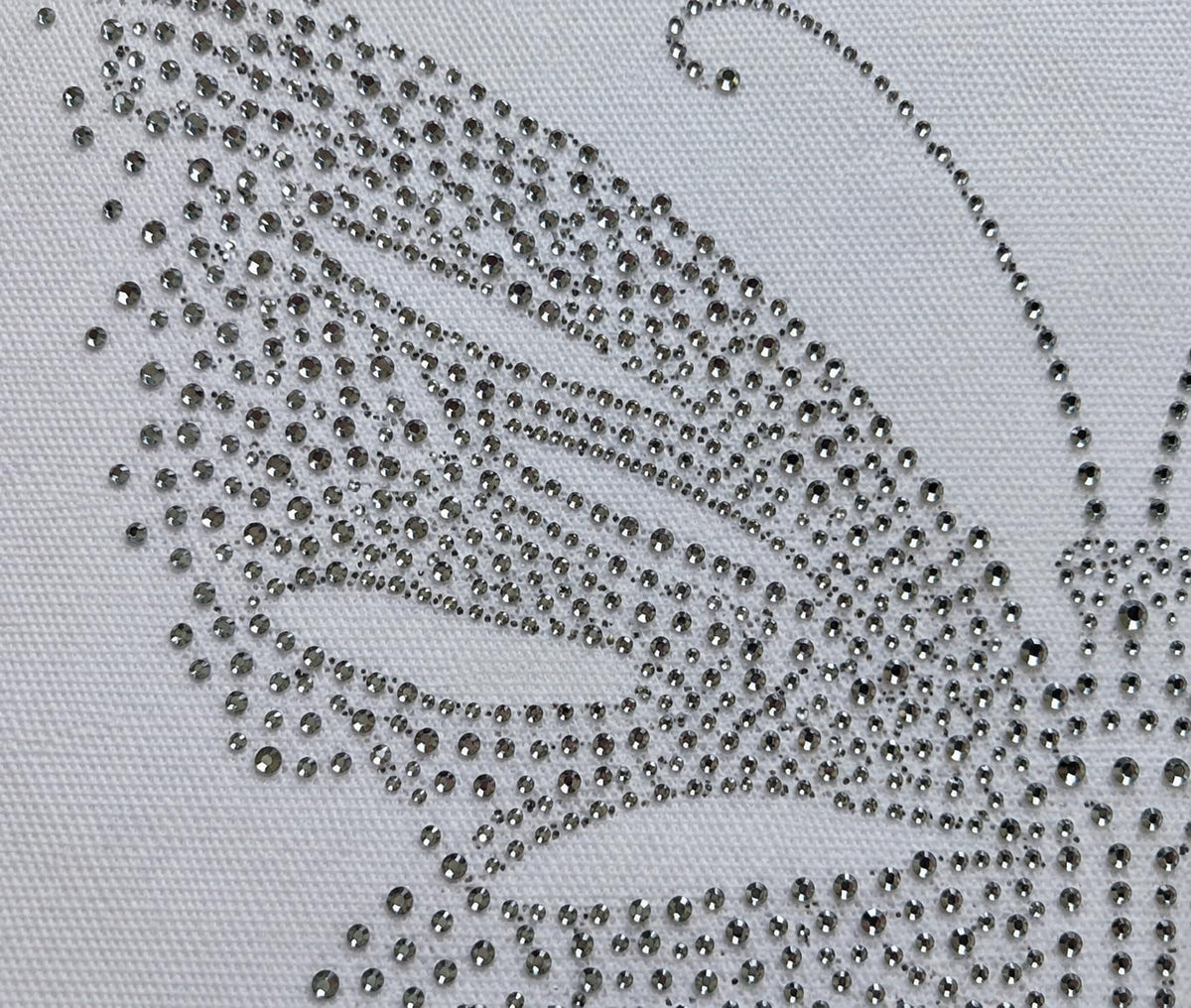 S.A.V.I Rhinestone Iron on Butterfly Heat Transfer Sticker 25x30cm