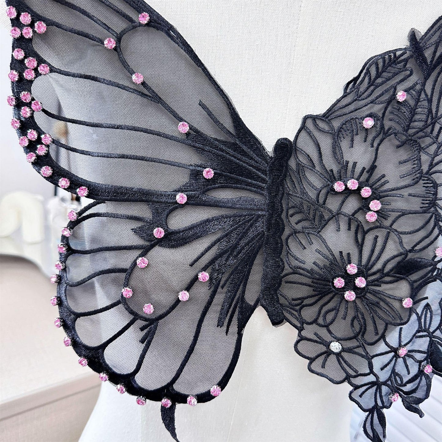 S.A.V.I Butterfly Embroidery Applique Patch Black Mesh Rhinestone Sew-On|Ultra Thin 35x32 cm Floral Lace Design for Kaftan, Dress, Blouse & Tops, Lightweight Decorative Craft Embellishment for Women